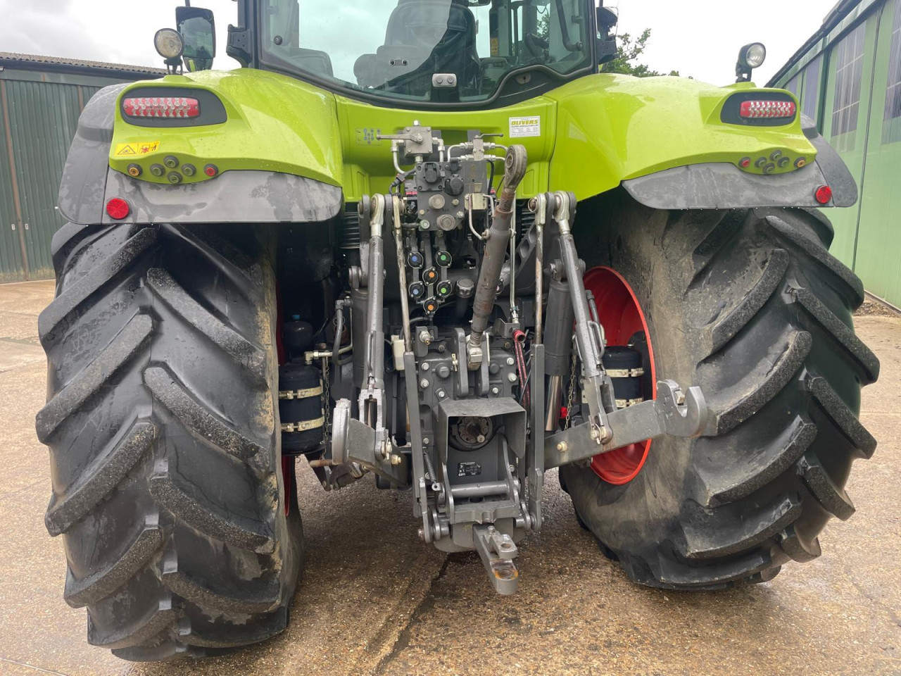 AXION 830