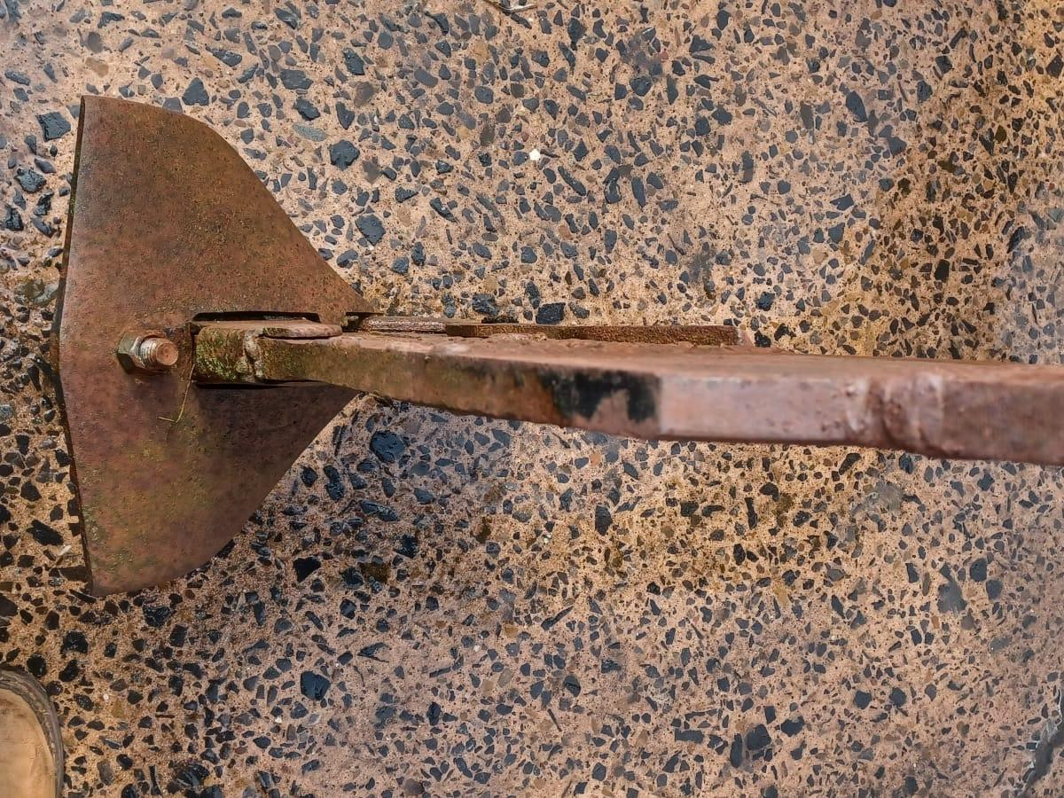 FLAT LINER