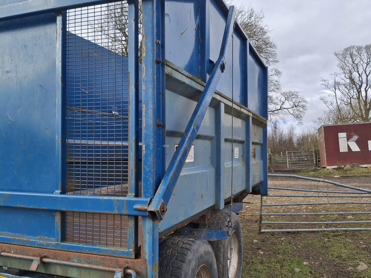 SILAGE TRAILER