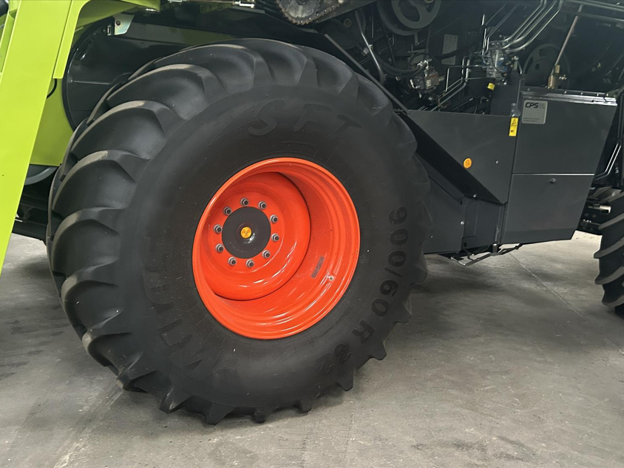 LEXION 650