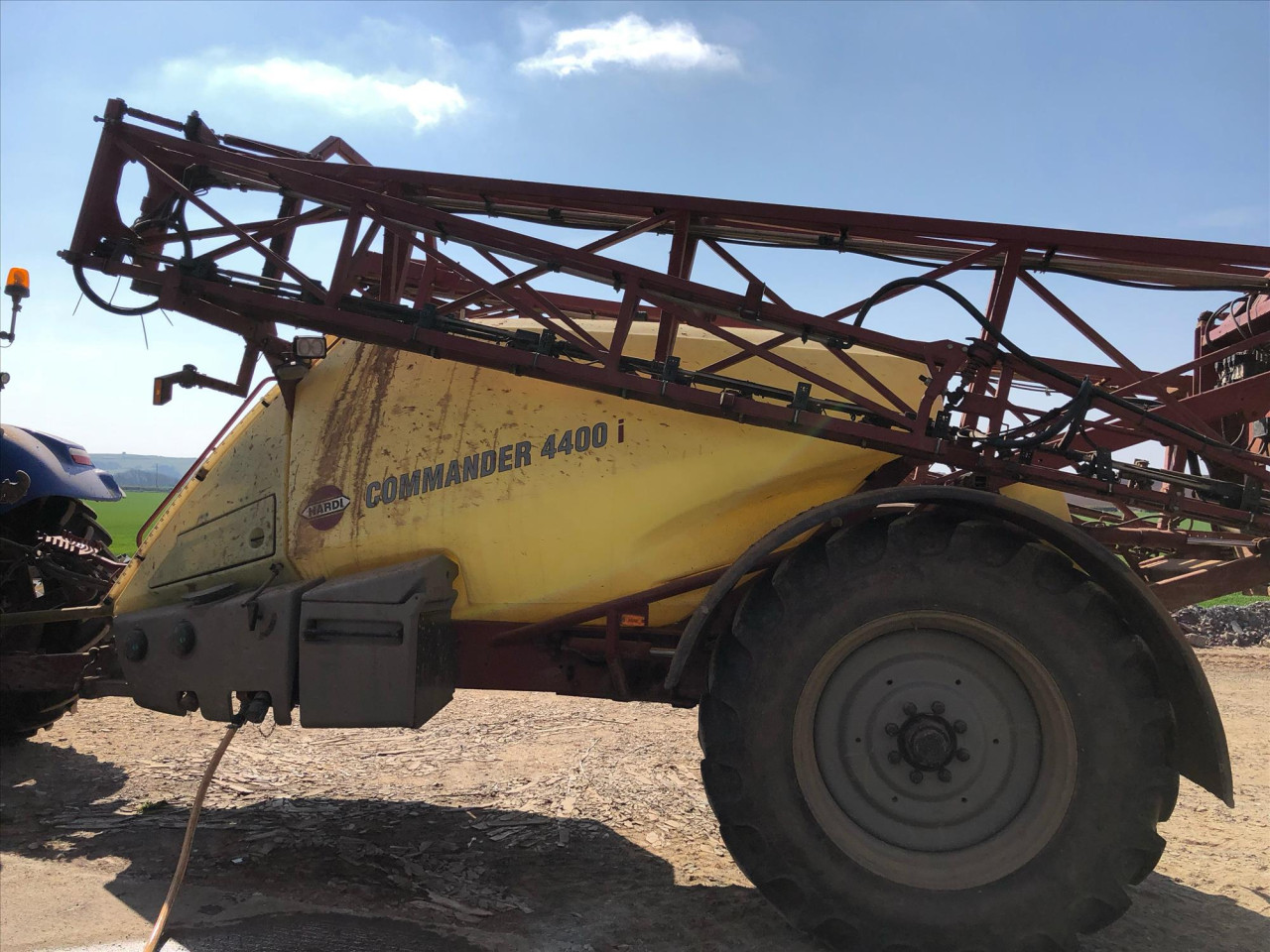 COMMANDER 4400I