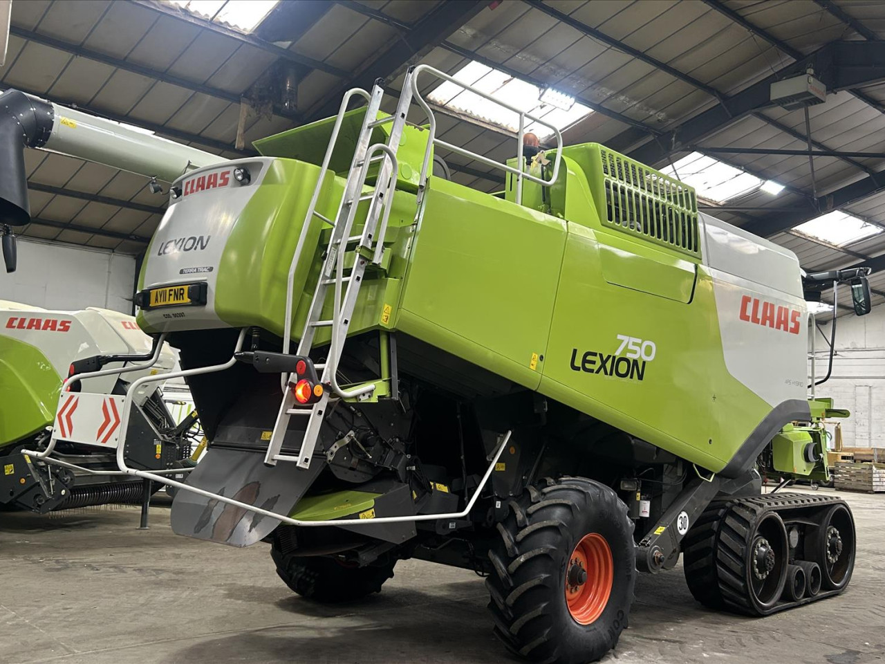 LEXION 750 TT