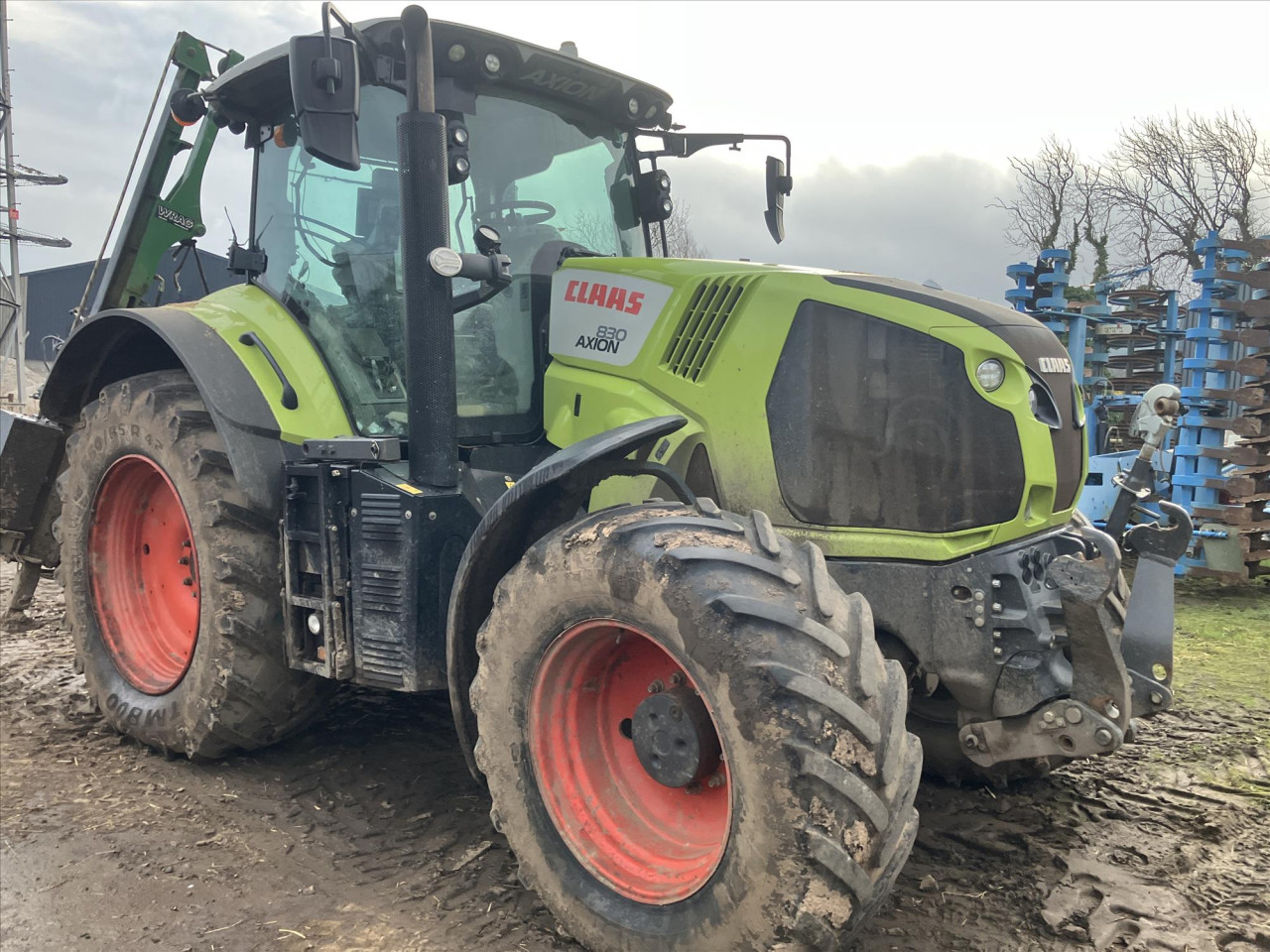 AXION 830