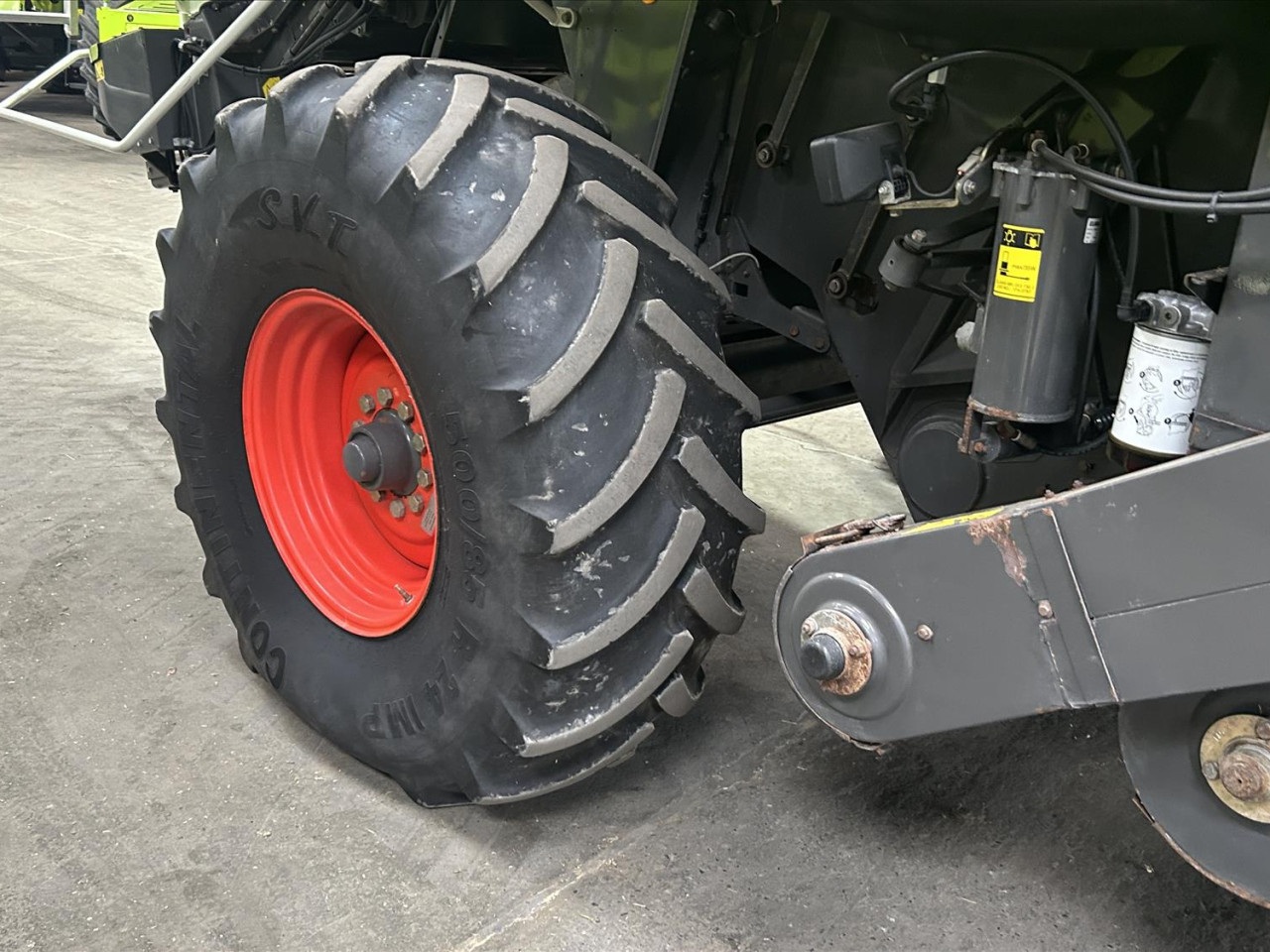 LEXION 750 TT