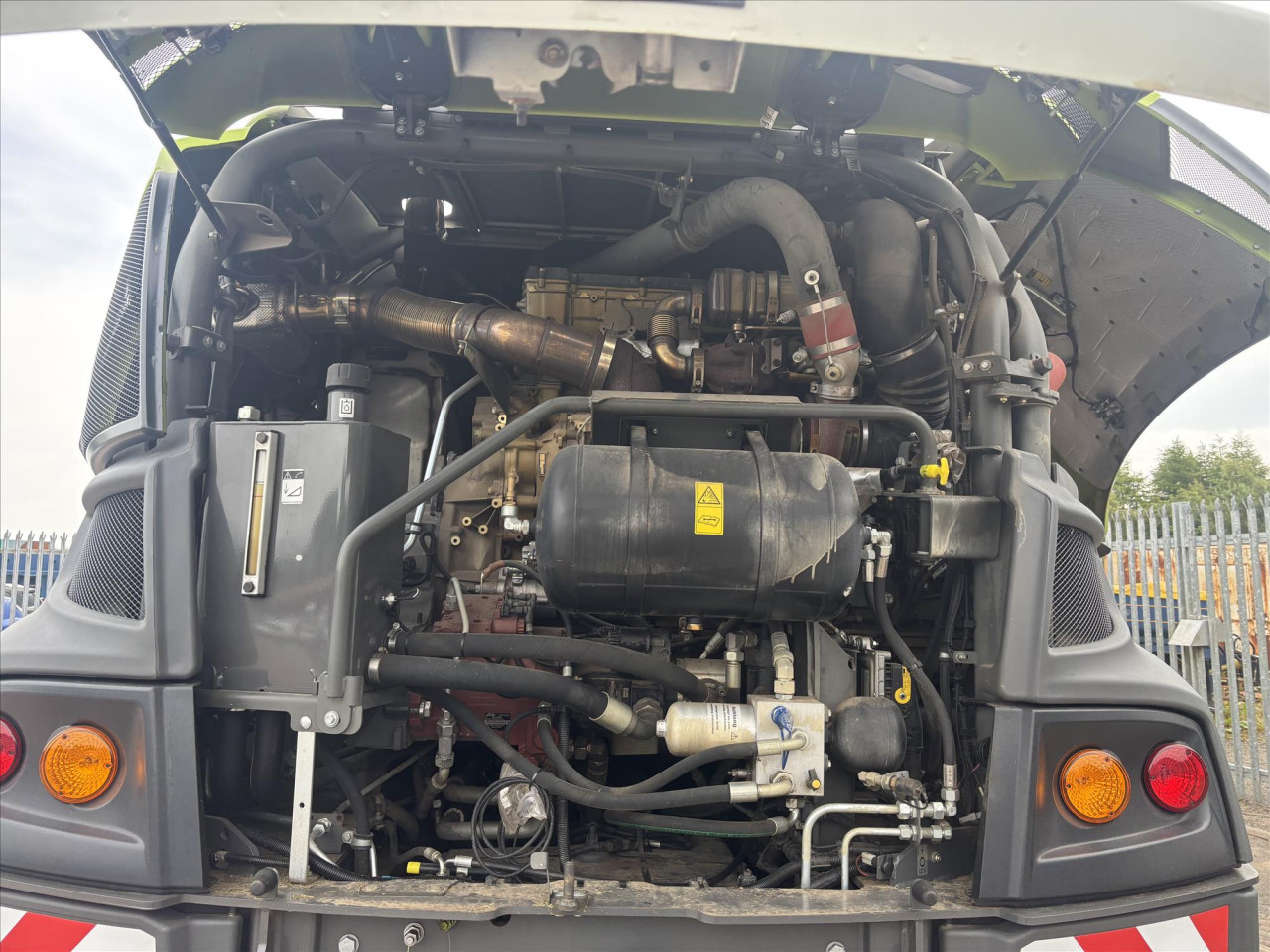 USED JAGUAR 950 4WD