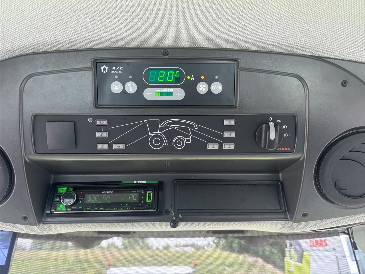 USED JAGUAR 950 4WD