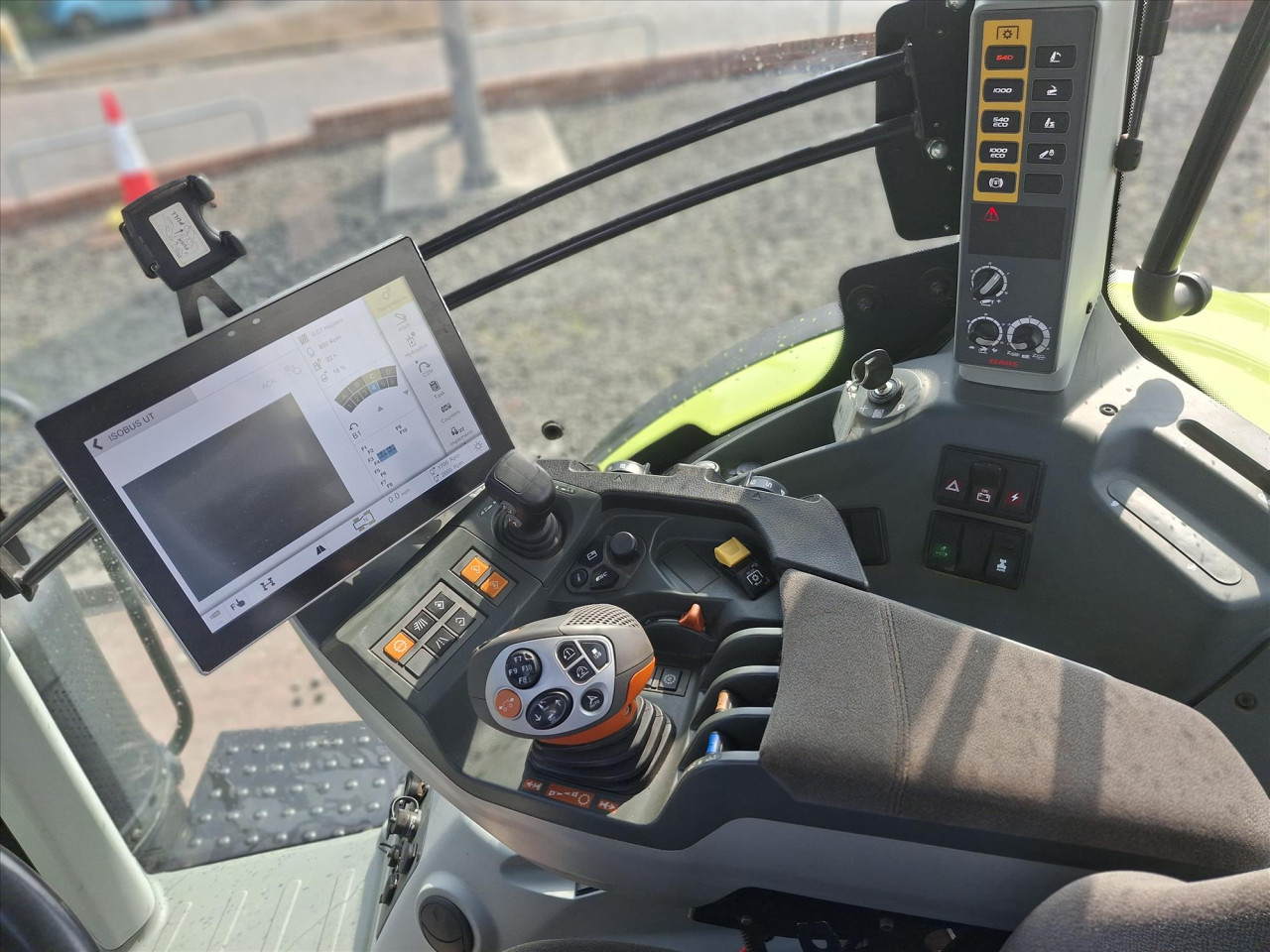 ARION 650