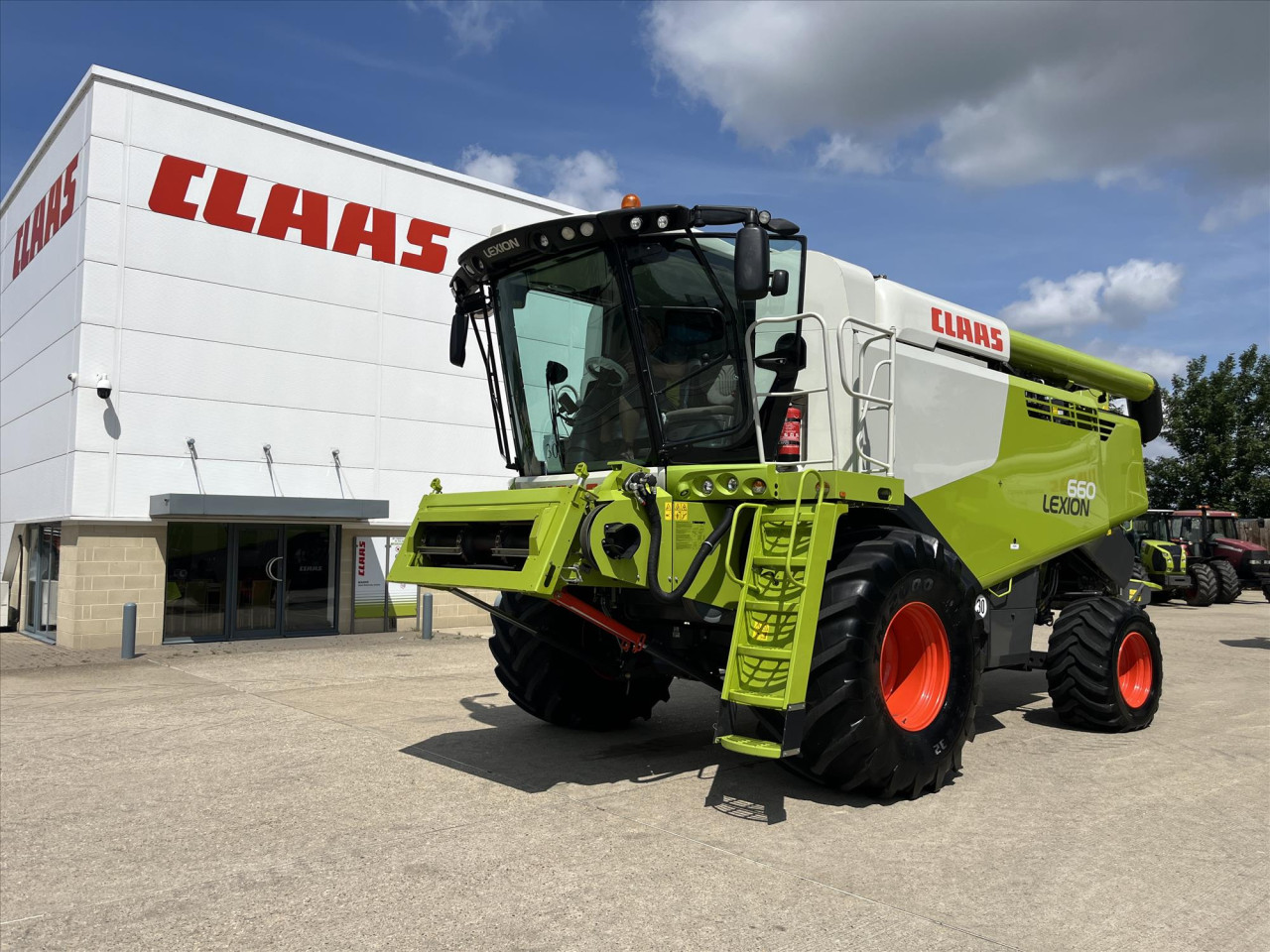 LEXION 660