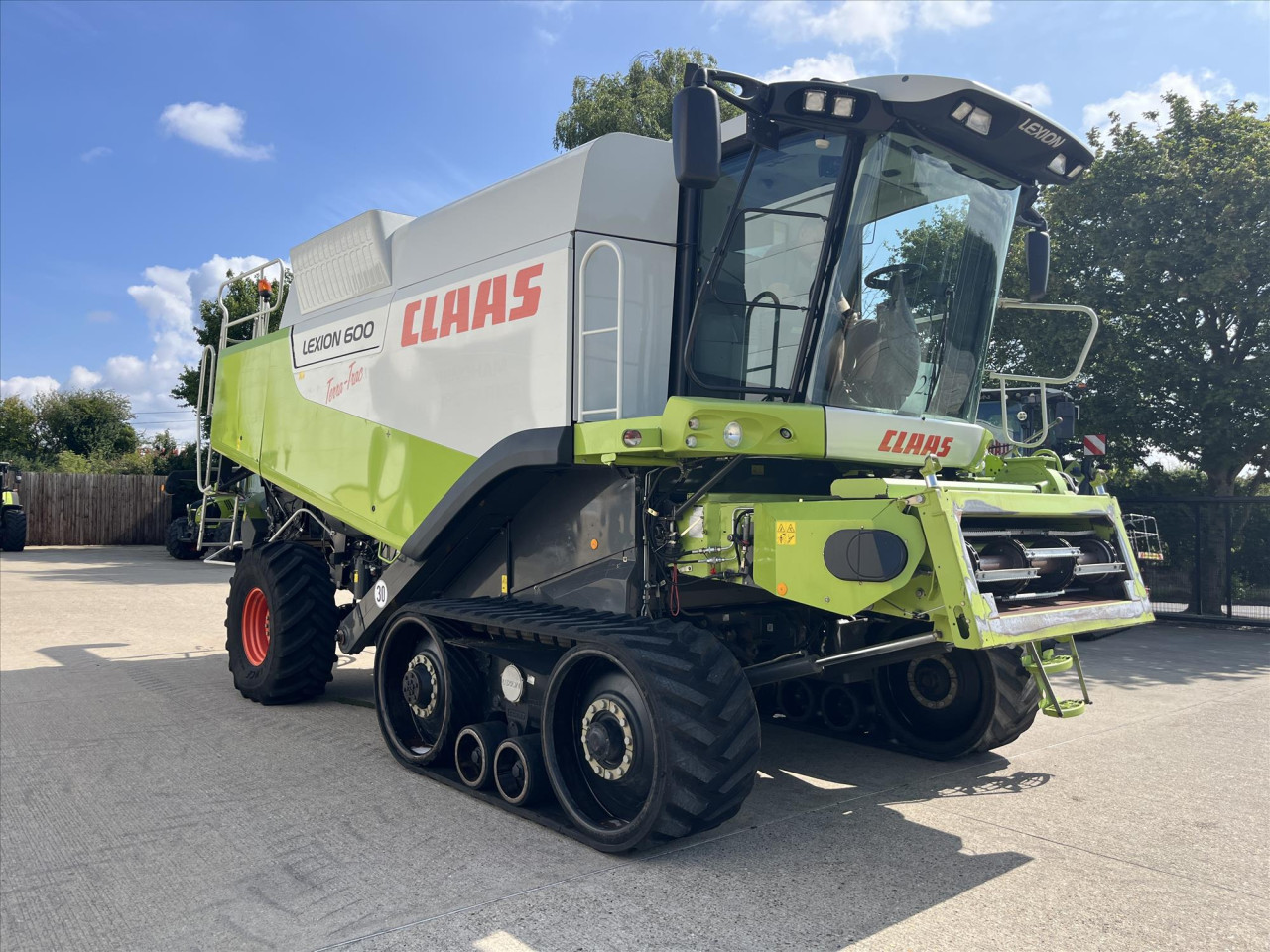 LEXION 600 TT