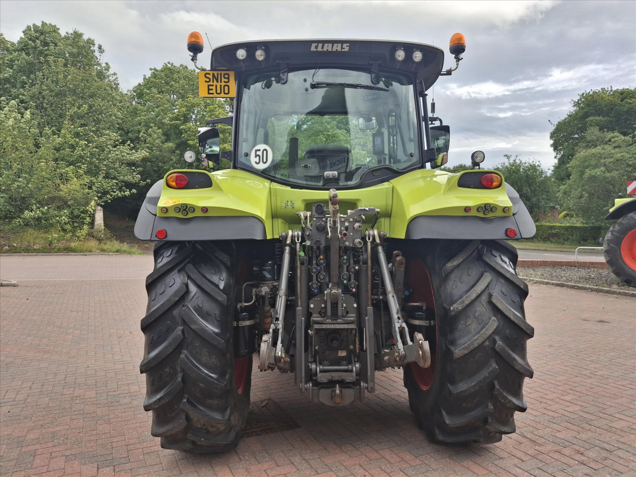 ARION 650