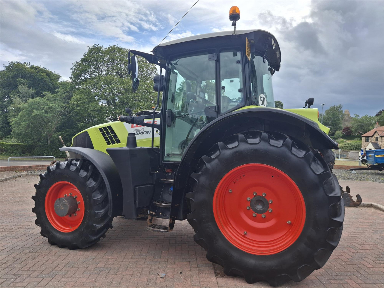 ARION 650