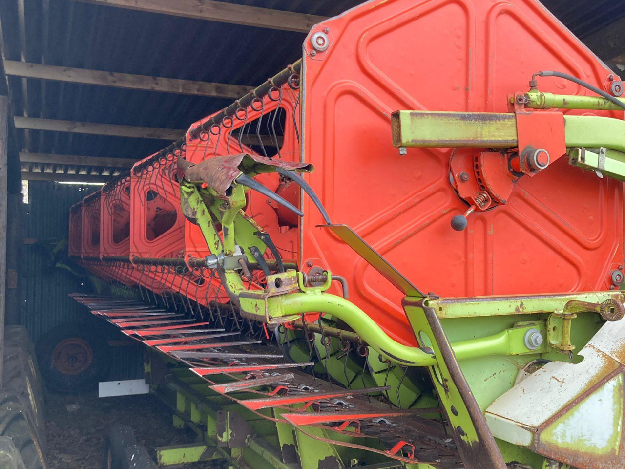 USED 1997 LEXION 460 C/W C660 CUTTERBAR (70001118)