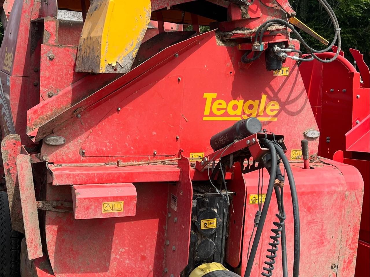 TOMAHAWK 8100
