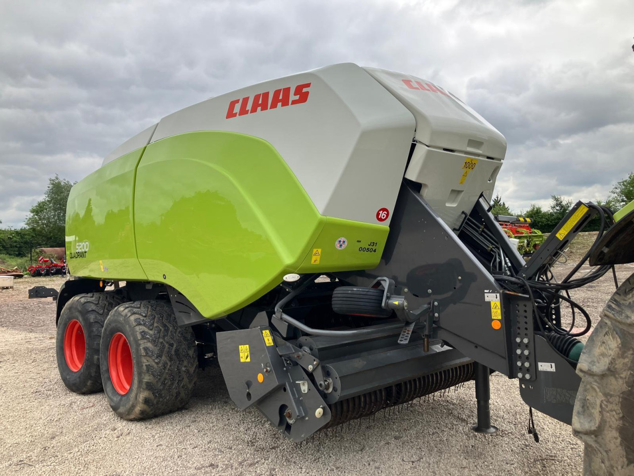 Used 2018 Quadrant 5200 Tandem RF