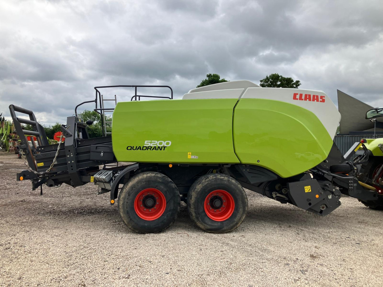 USED 2018 QUADRANT 5200 TANDEM RF
