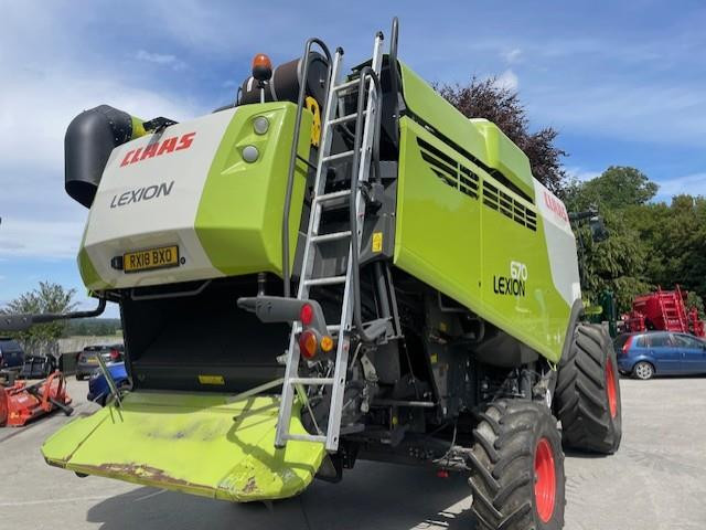 LEXION 670 M