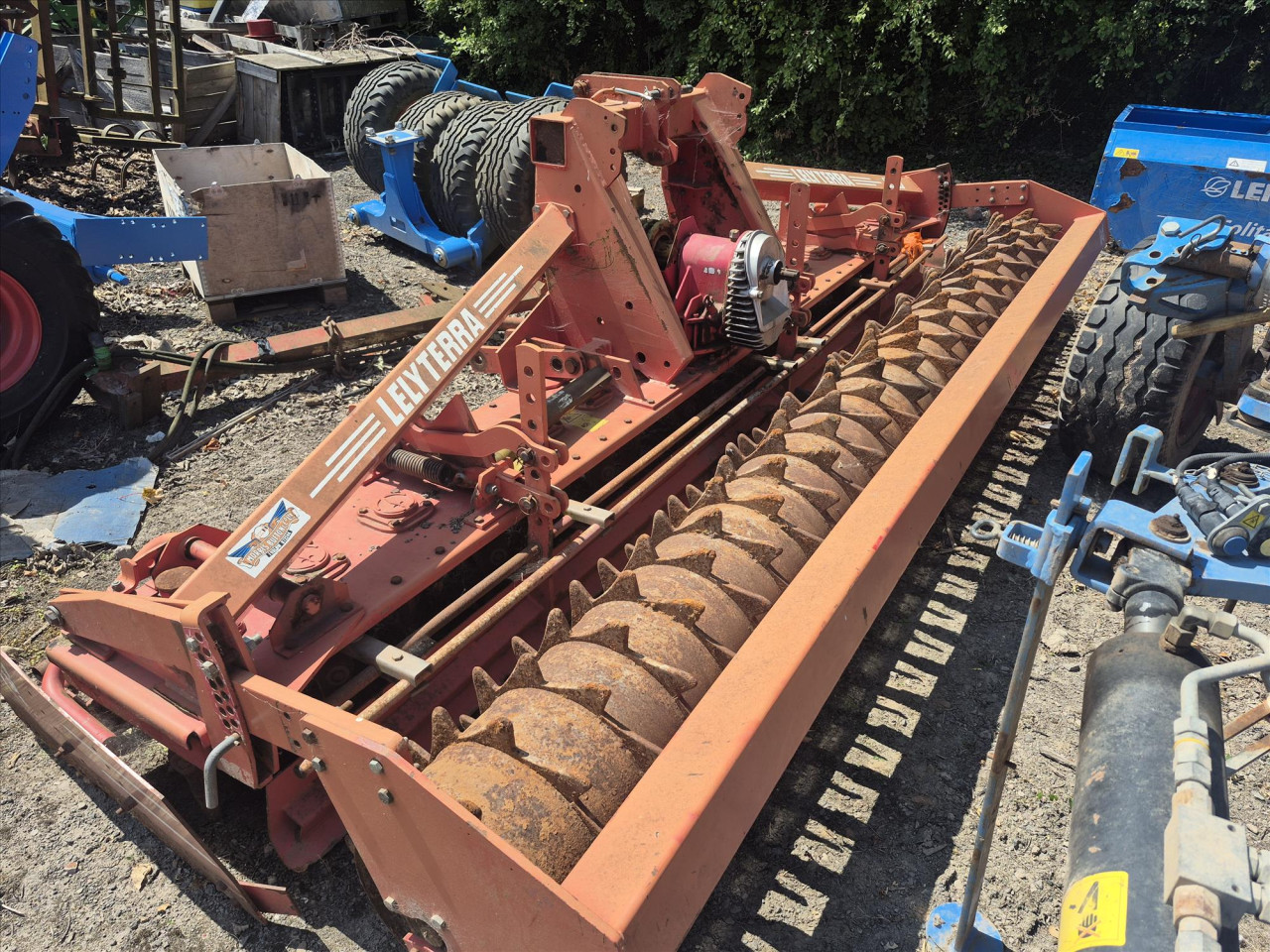 4M CULTIVATOR