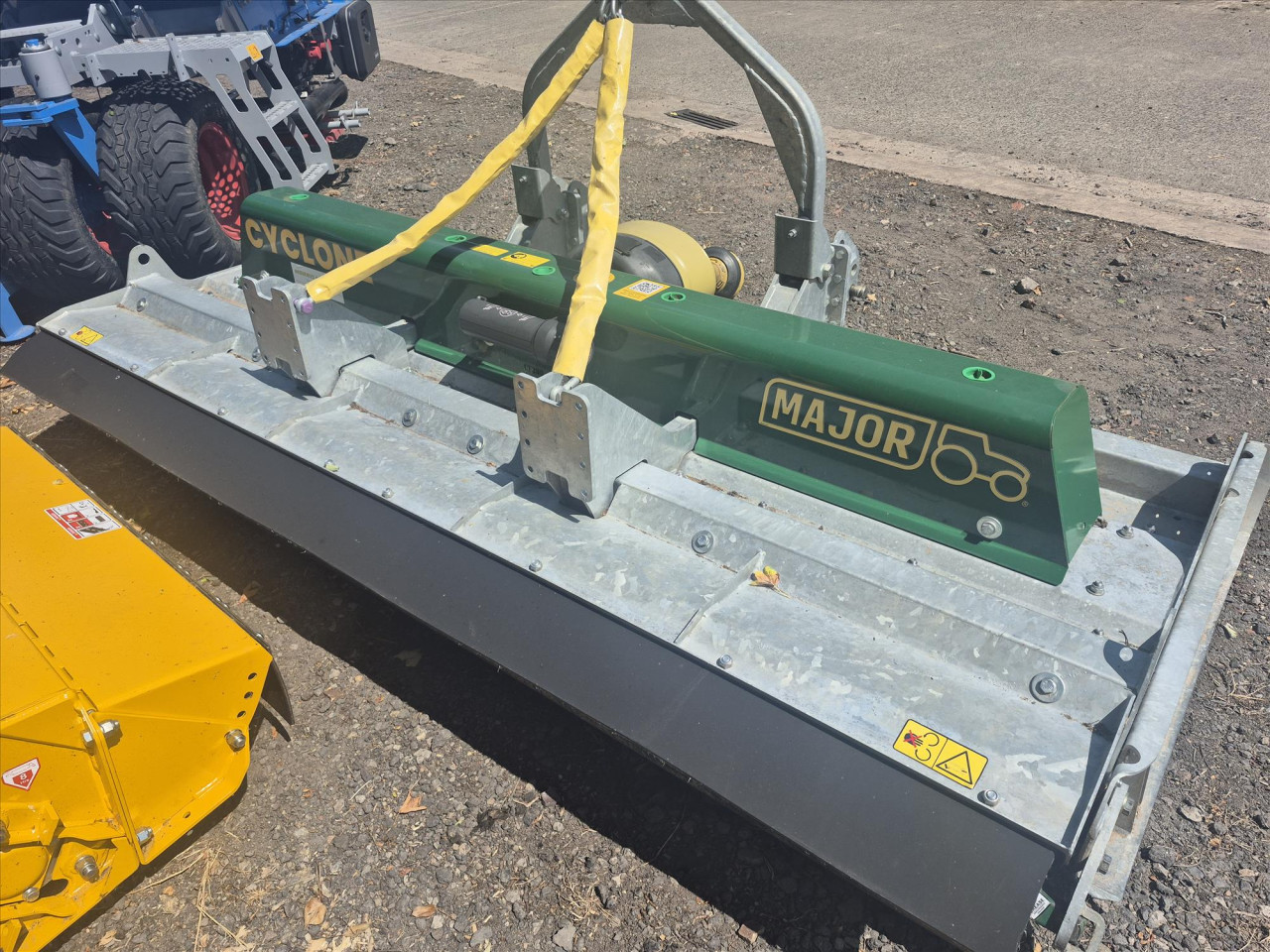 CYCLONE 280 MOWER