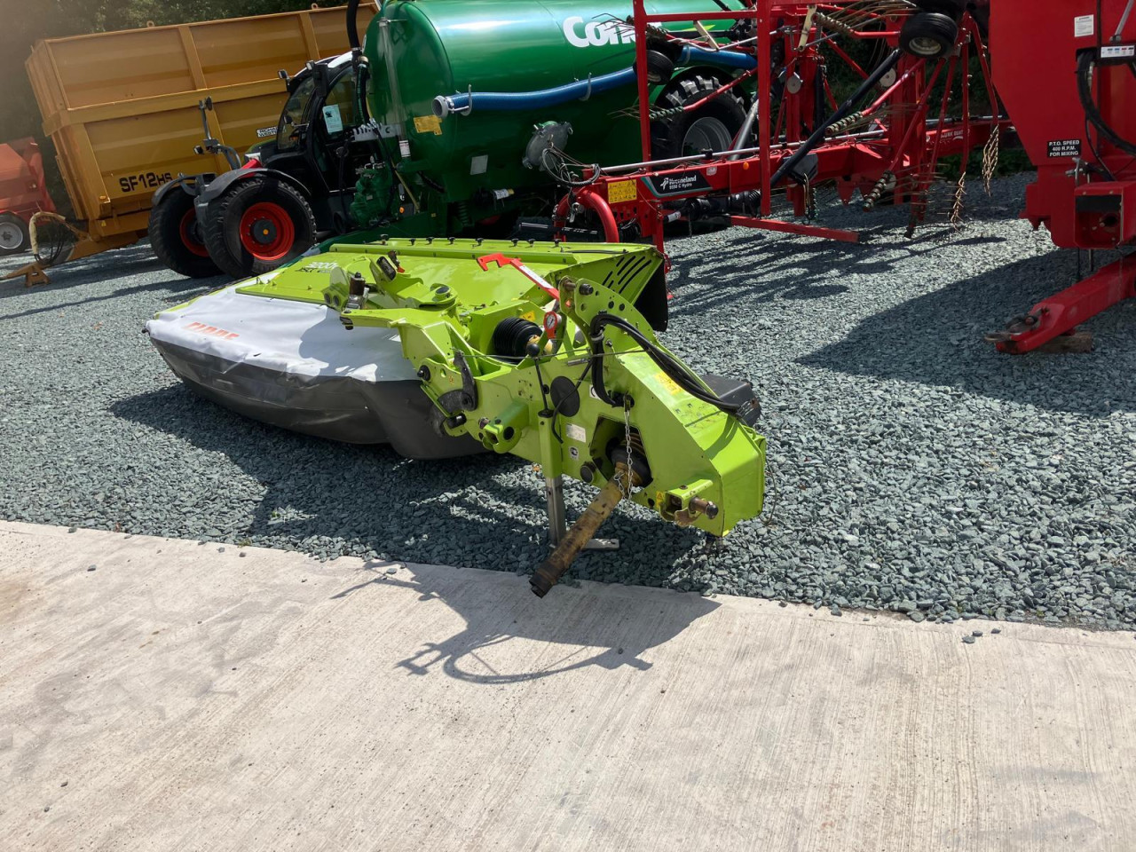 DISCO 3200C MOWER