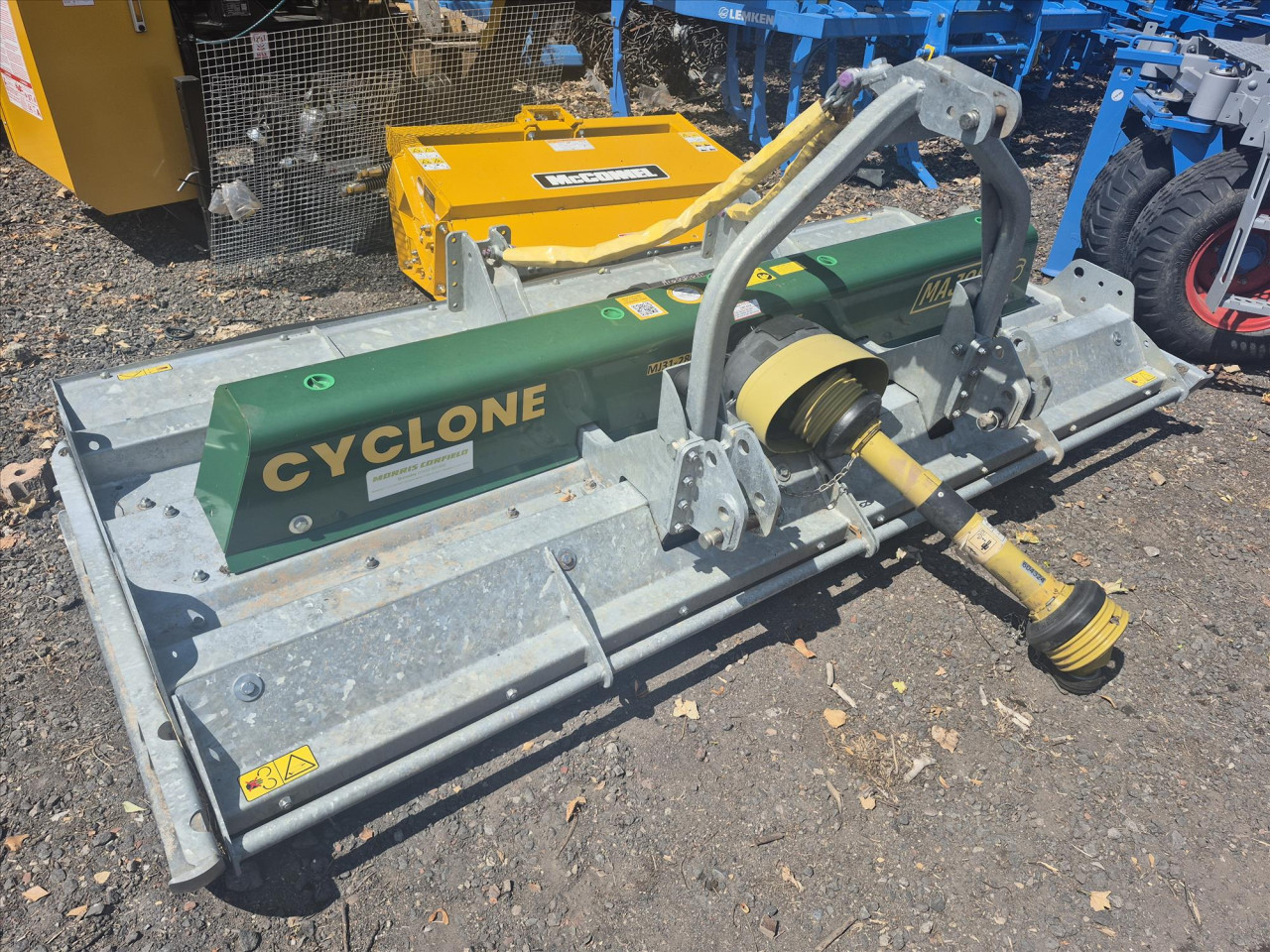 CYCLONE 280 MOWER