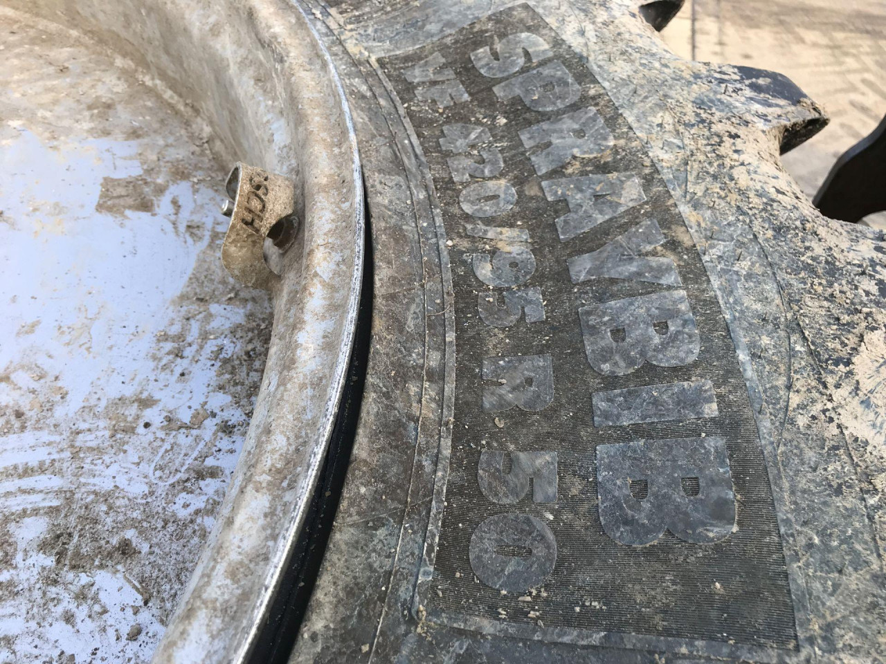 USED 2021 VF420X95 X50 MICHELIN SPRAYER TYRES