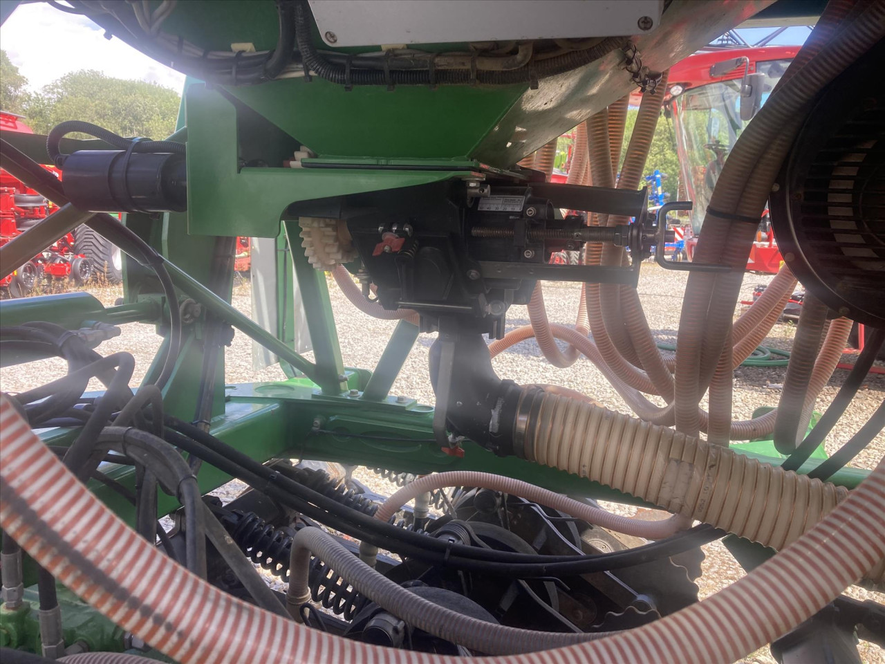 JD 750 A