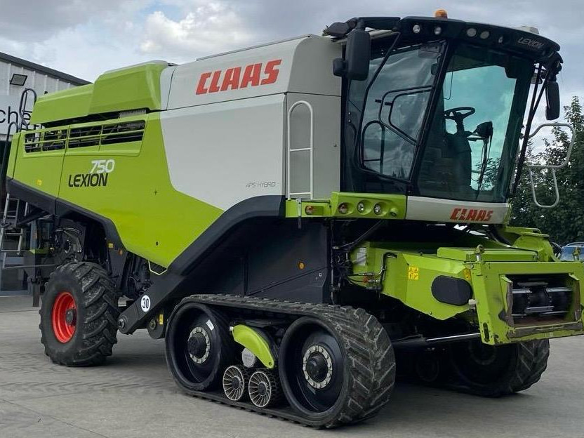 LEXION 750 TT