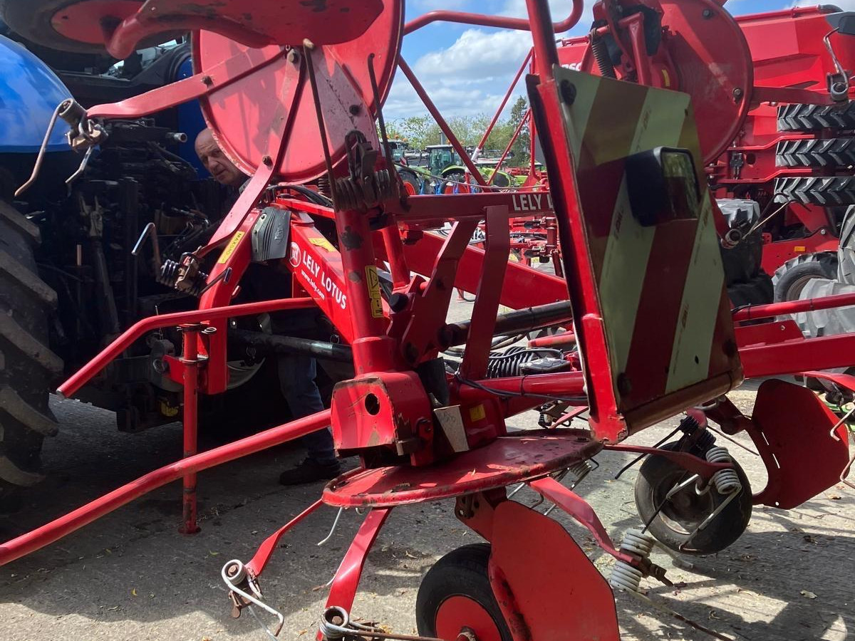 USED 2012 LOTUS 770