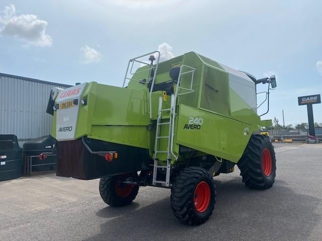 AVERO240