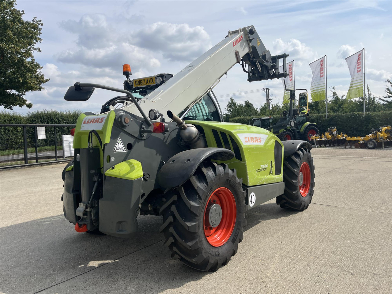 SCORPION 7044