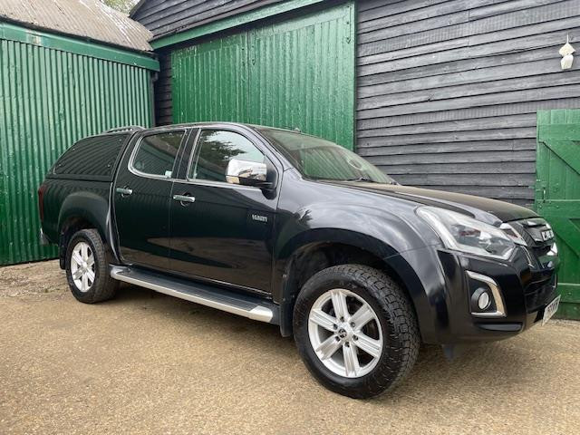D-MAX YUKON