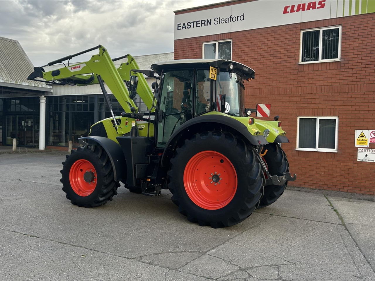 USED 2022 ARION 610