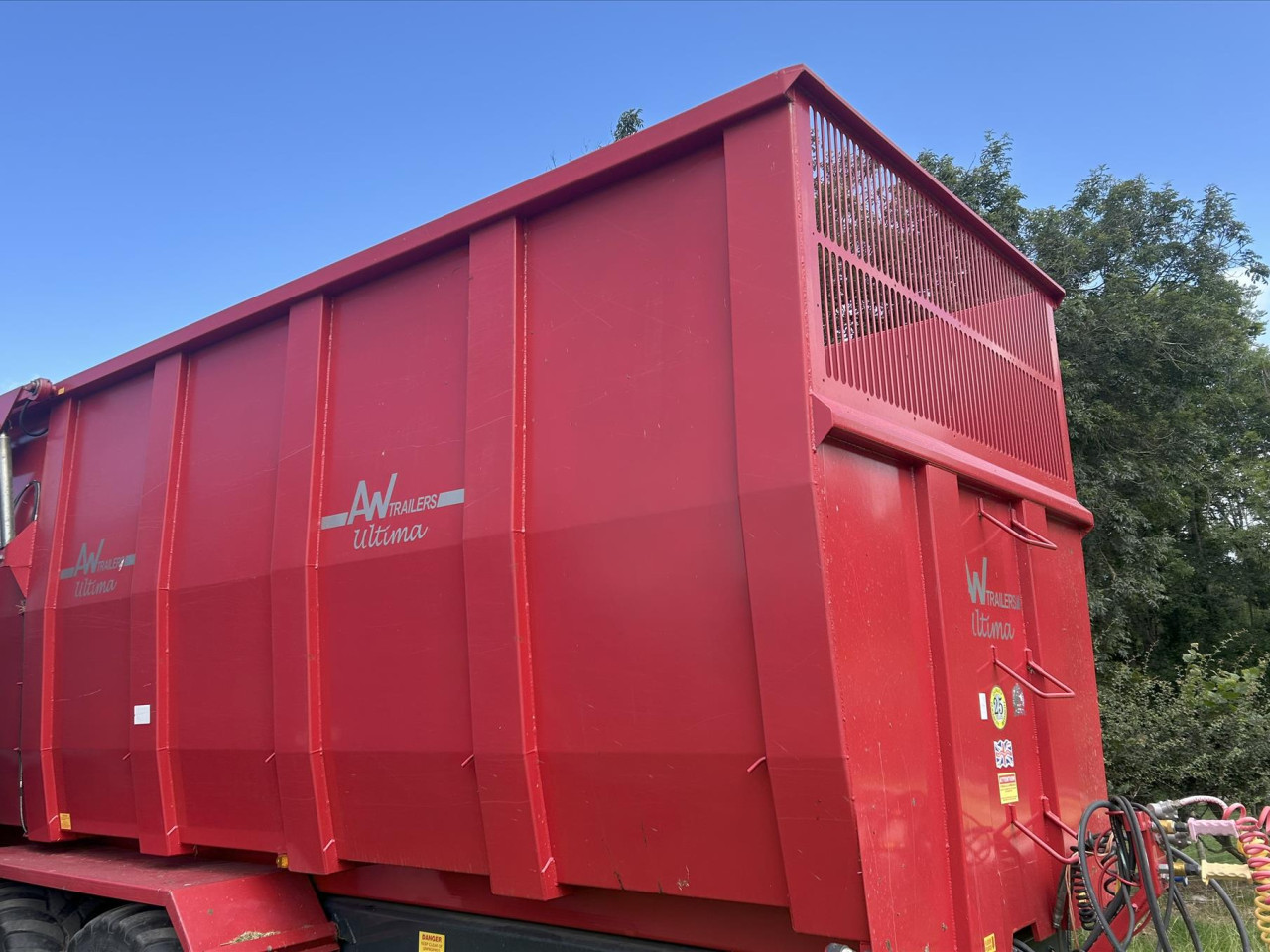 14T ULTIMA TRAILER