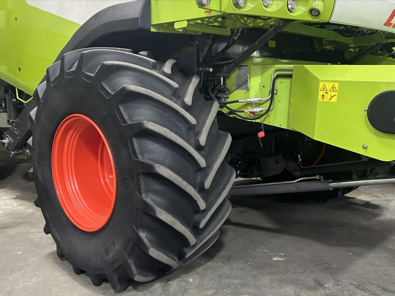 LEXION 650