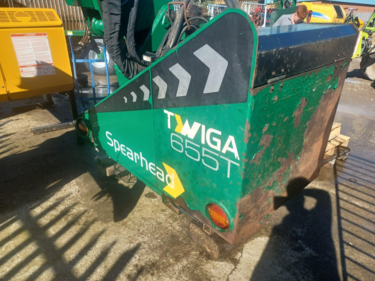 655T