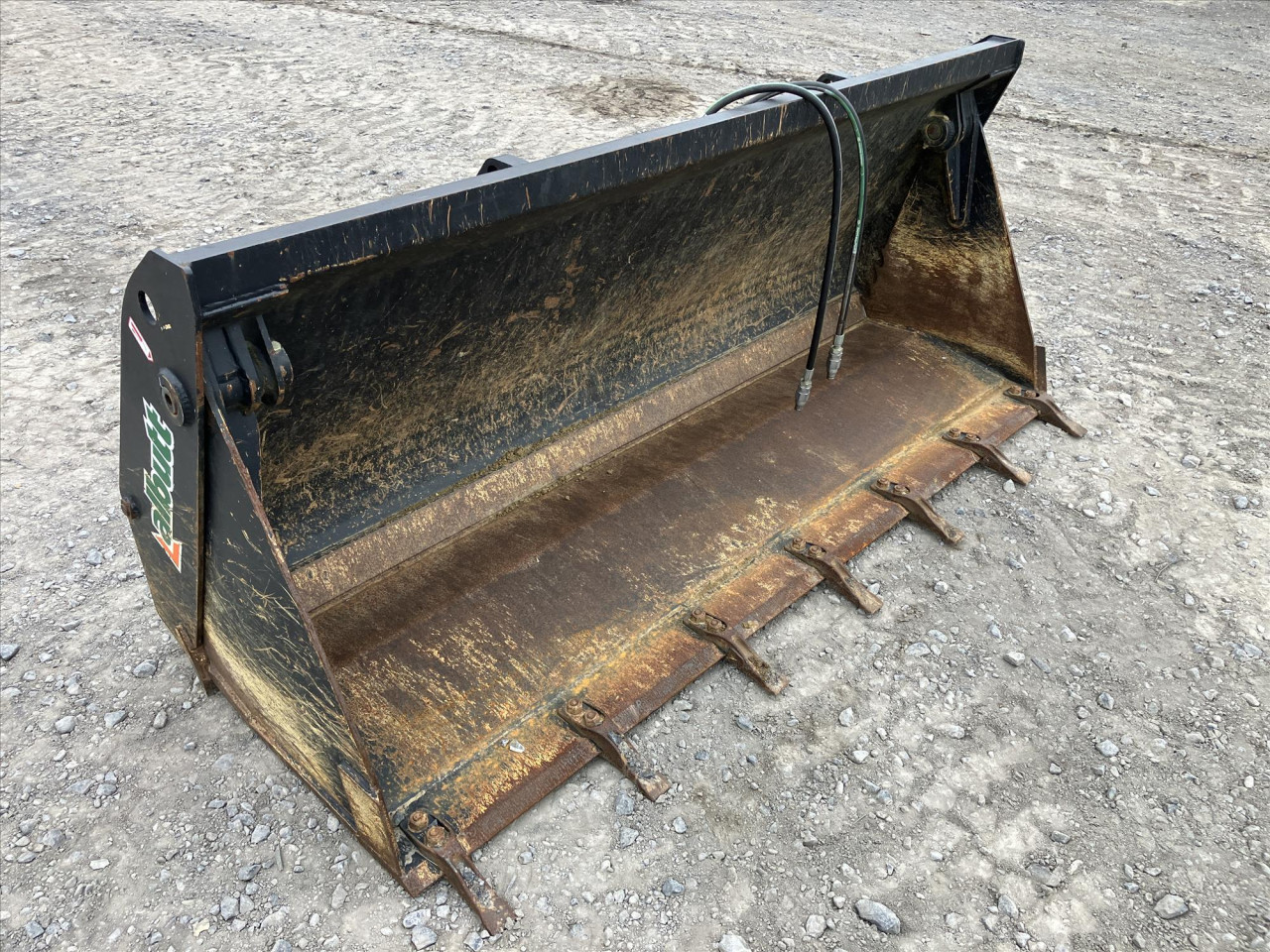 A026-76 CLAM SHELL BUCKET
