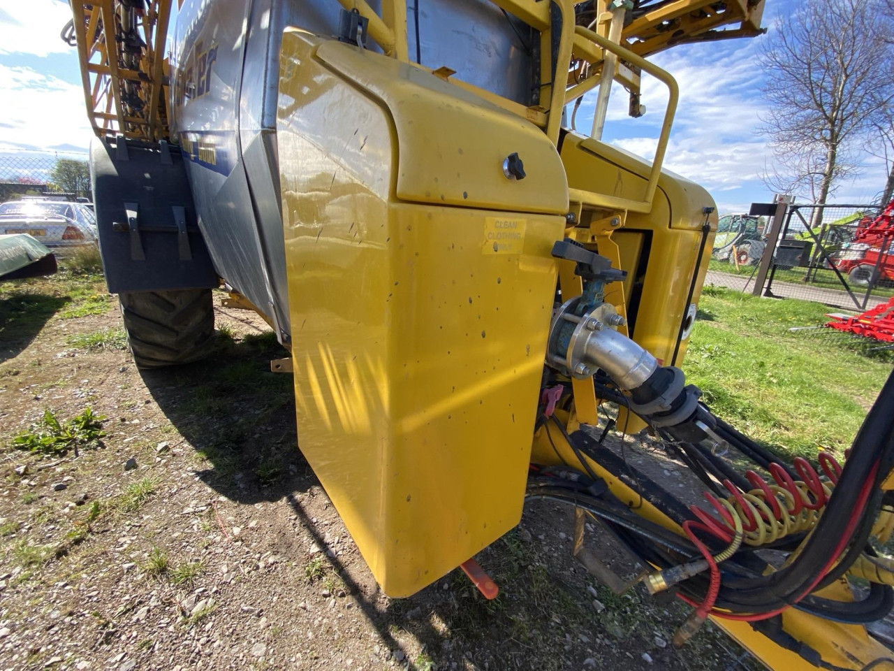 6000 LITRE FERT SPREADER