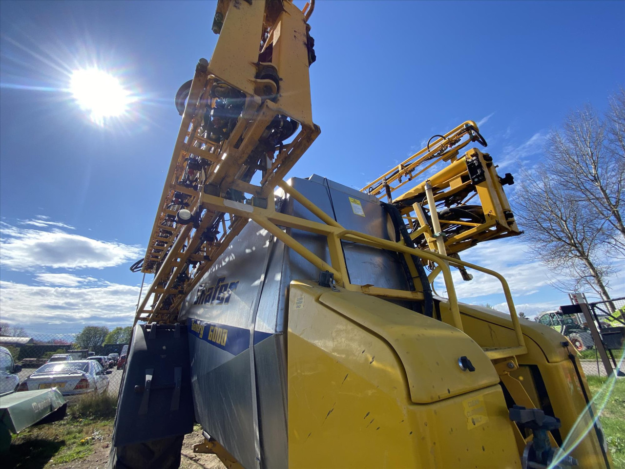 6000 LITRE FERT SPREADER