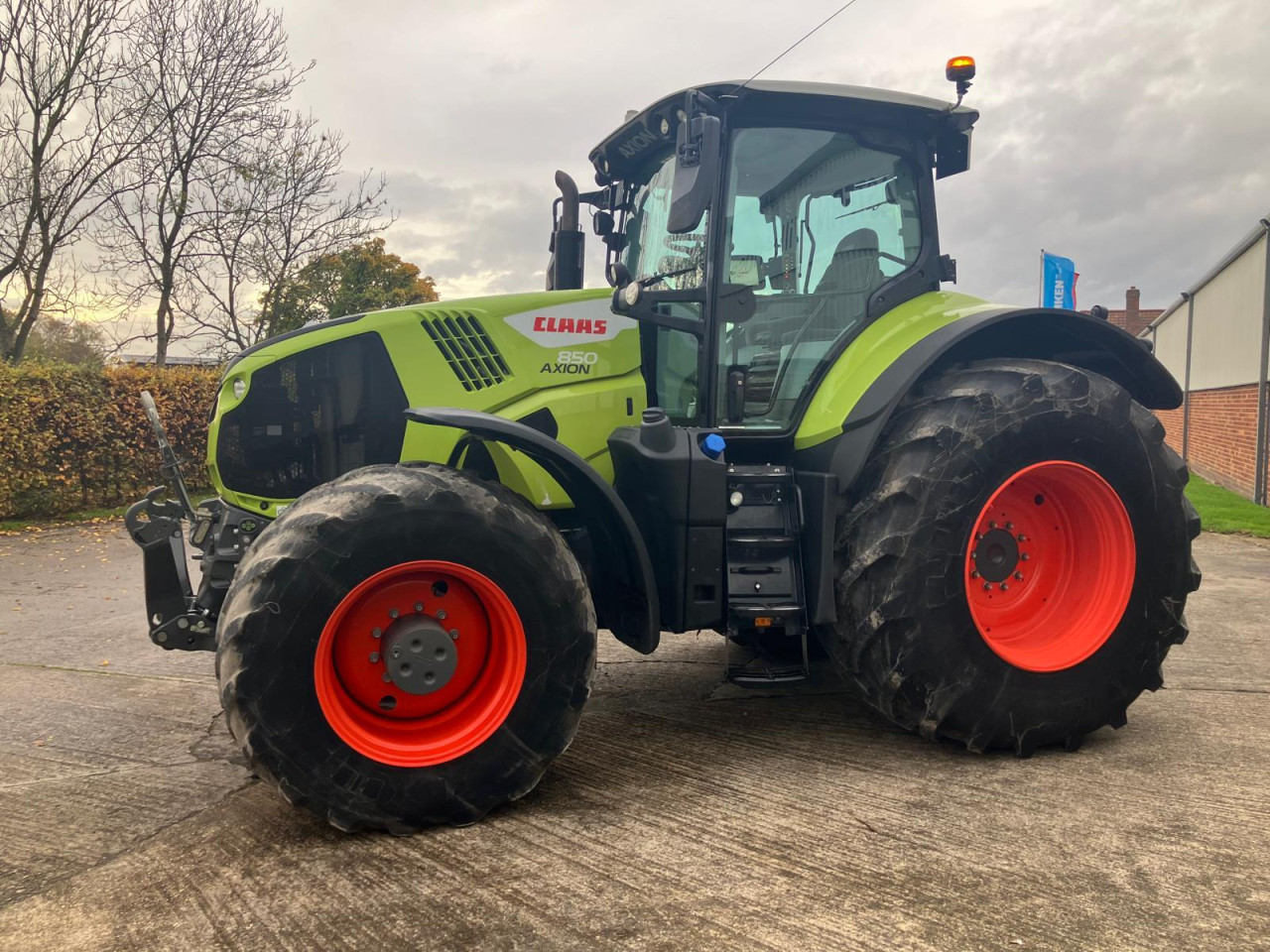 AXION 850 CEBIS