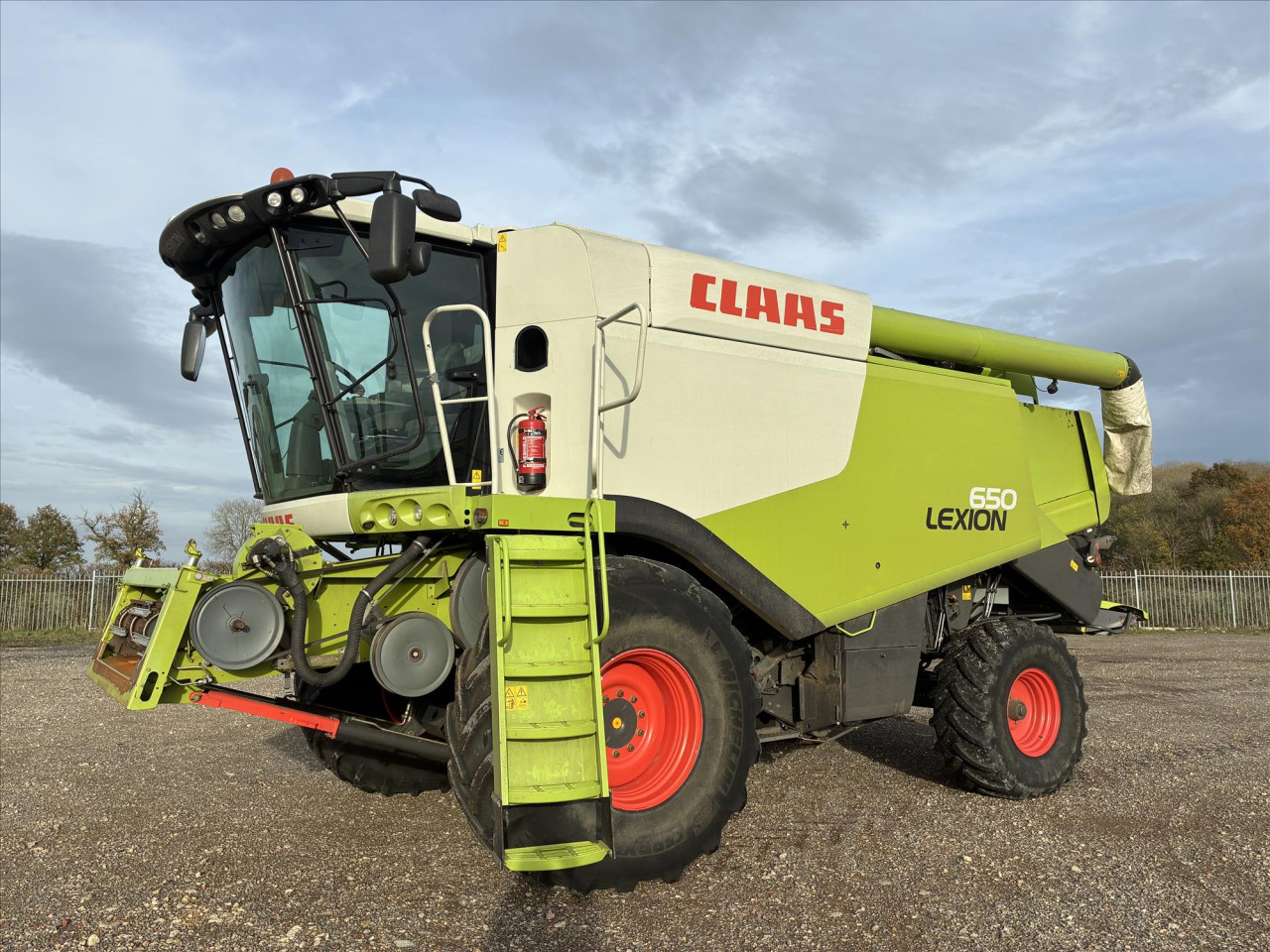 LEXION 650