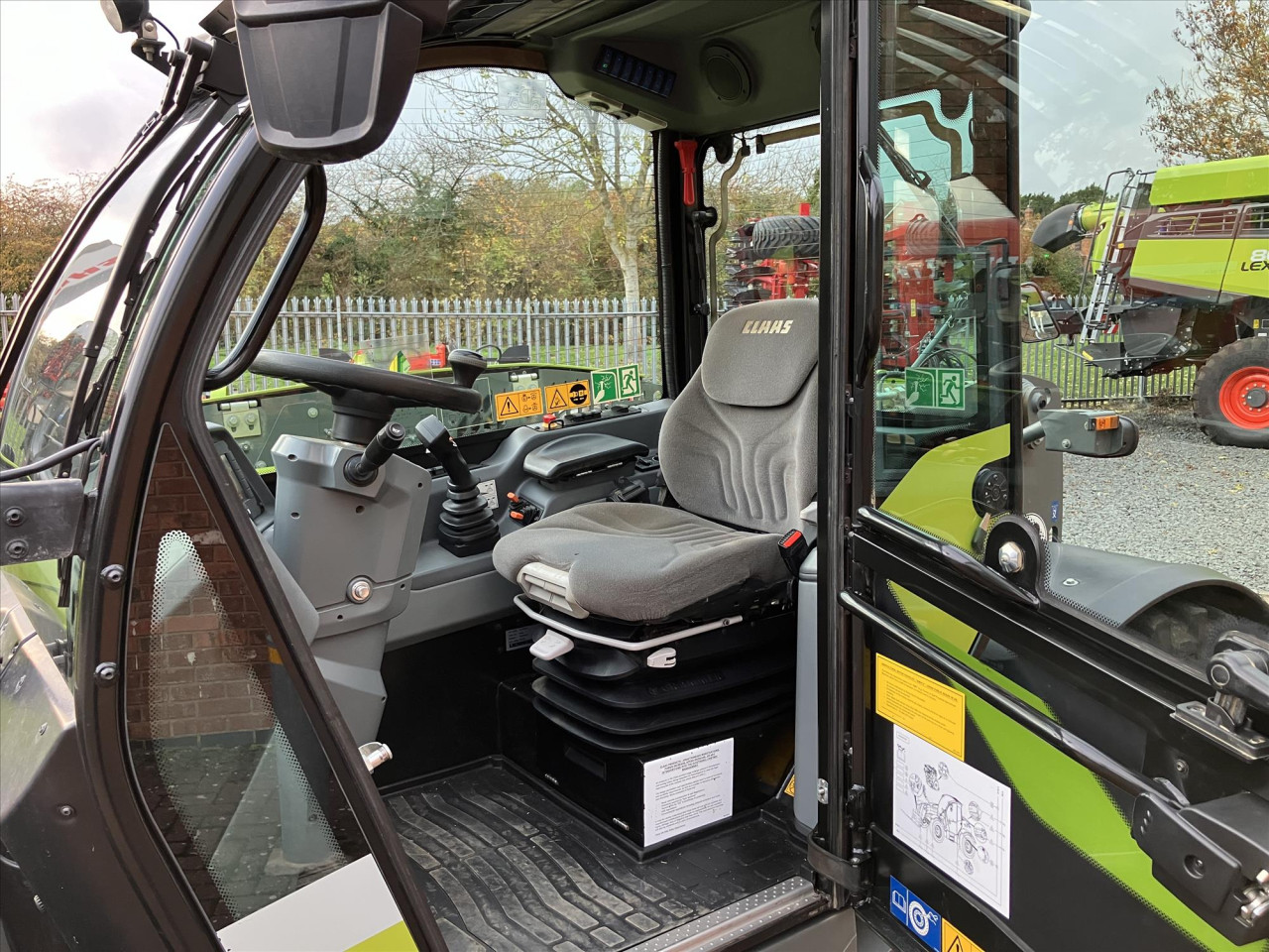 SCORPION 736 VARIPOWER - STAGE V