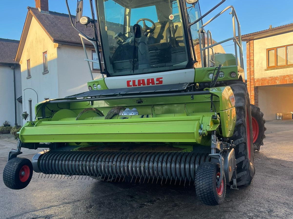 USED 2016 JAGUAR 950 C/W PU300