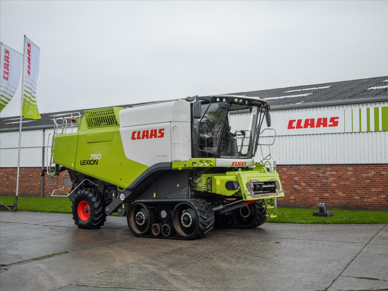 LEXION 750 TT