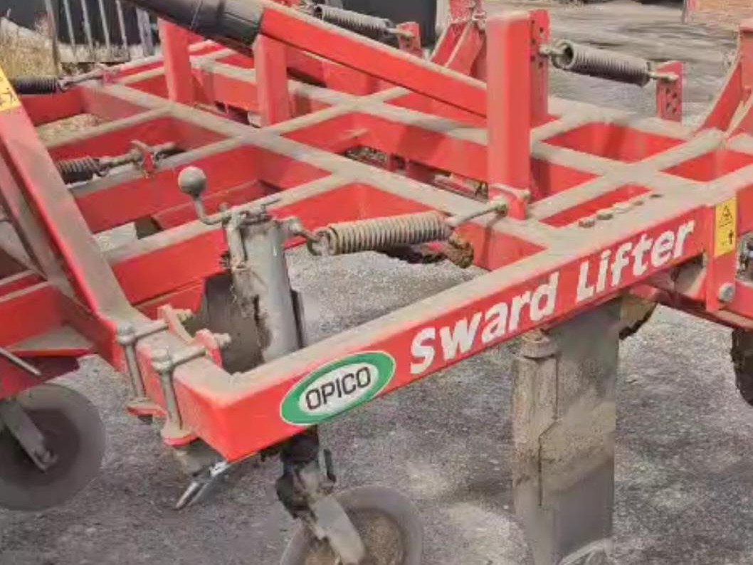 SWARD LIFTER