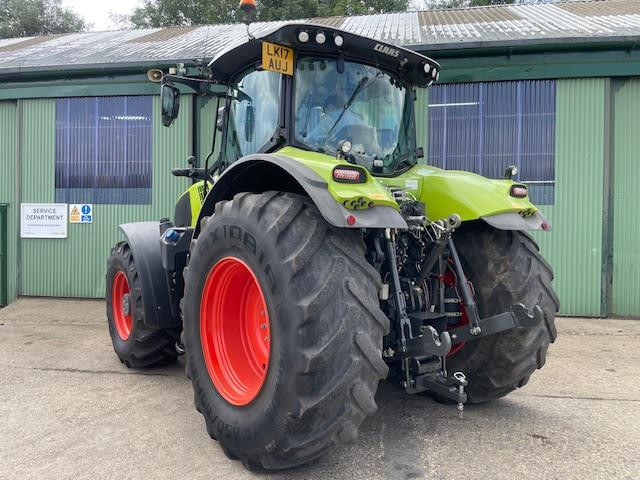 AXION 870
