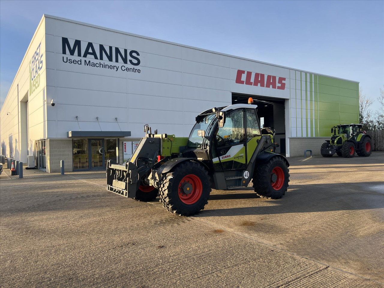 SCORPION 746 VARIPOWER - STAGE V