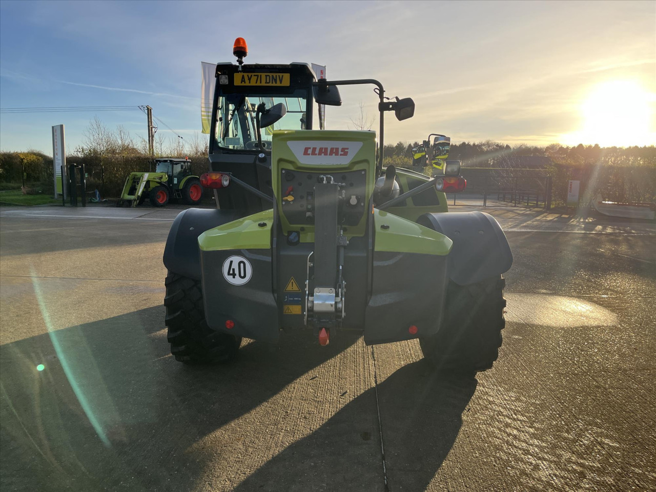 SCORPION 746 VARIPOWER - STAGE V