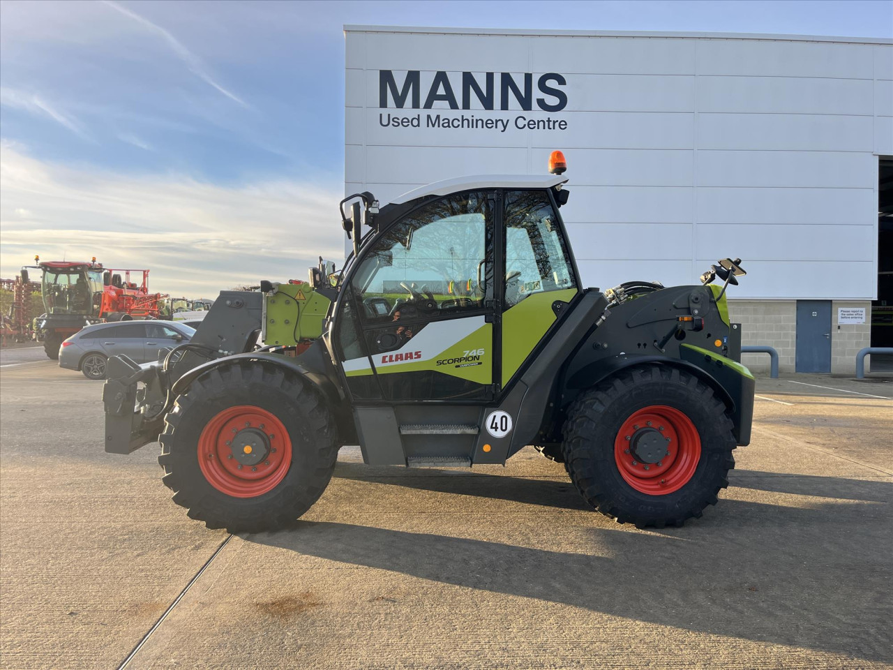 SCORPION 746 VARIPOWER - STAGE V