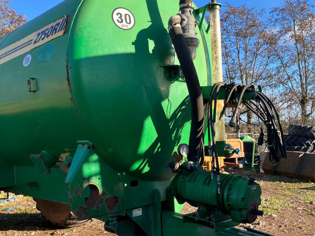 2750R SLURRY TANKER