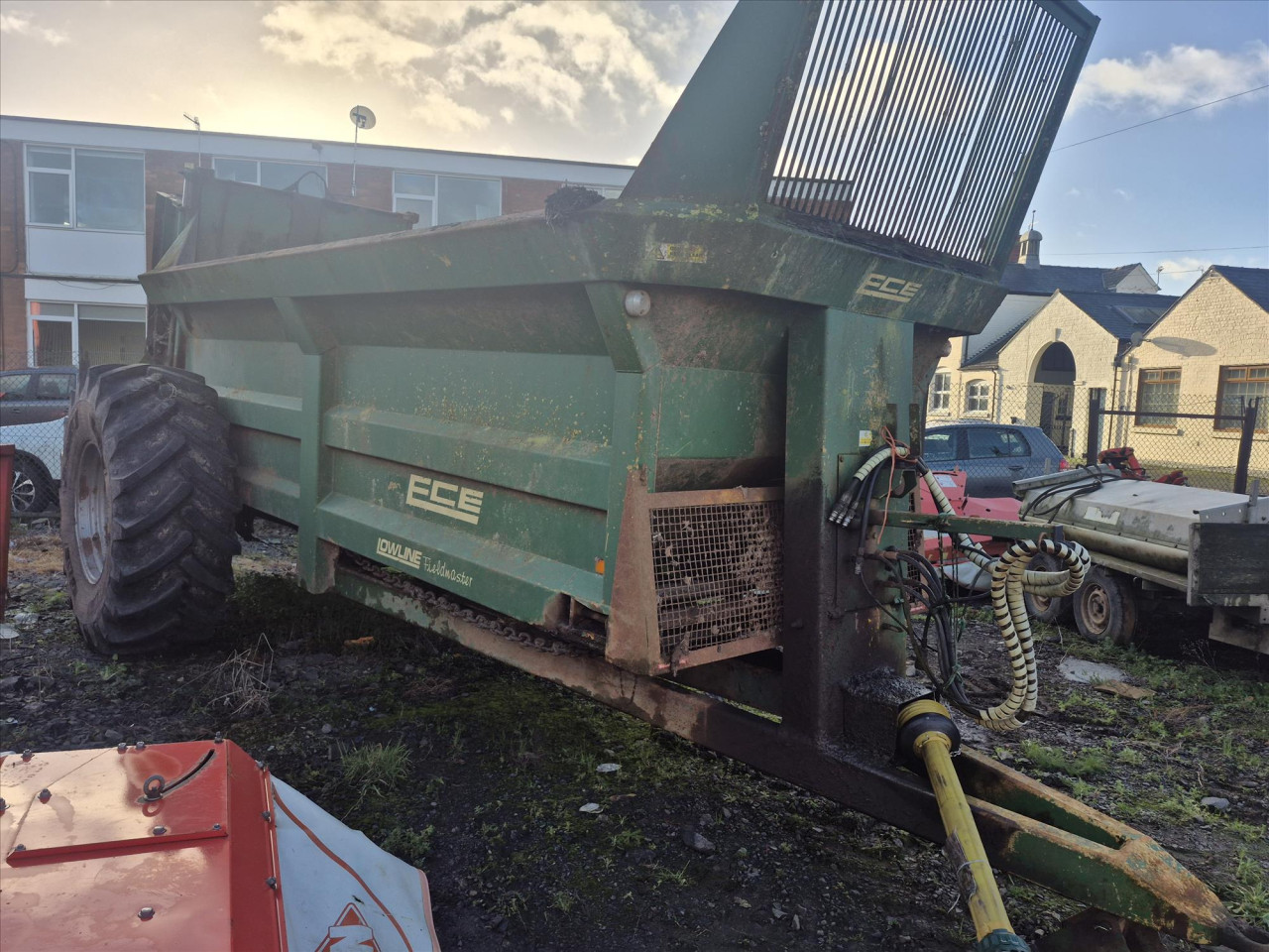 FIELDMASTER 12 MUCK SPREADER